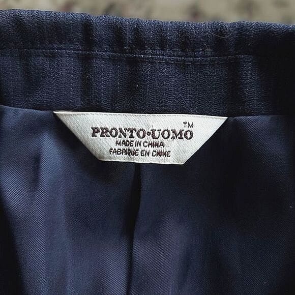 Pronto-Uomo navy pinstripe sport coat - Picture 3 of 10